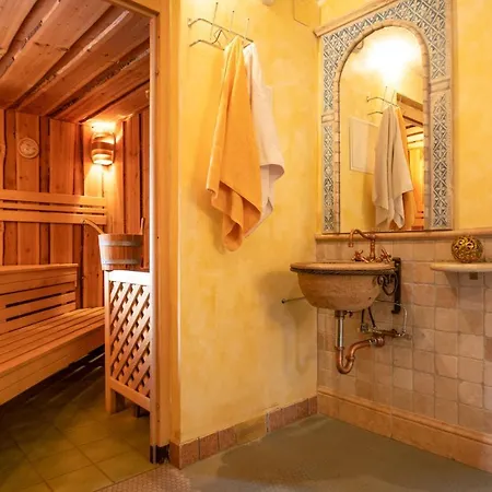 Pogoeriacherhof فندق لاتسخاش اوبر ديم اف