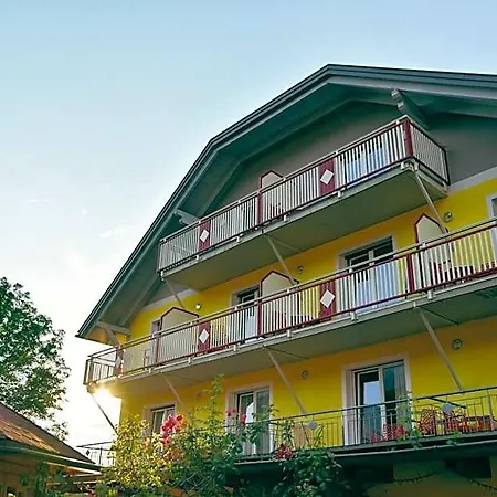 Szálloda Pogoeriacherhof Latschach ober dem Faakersee