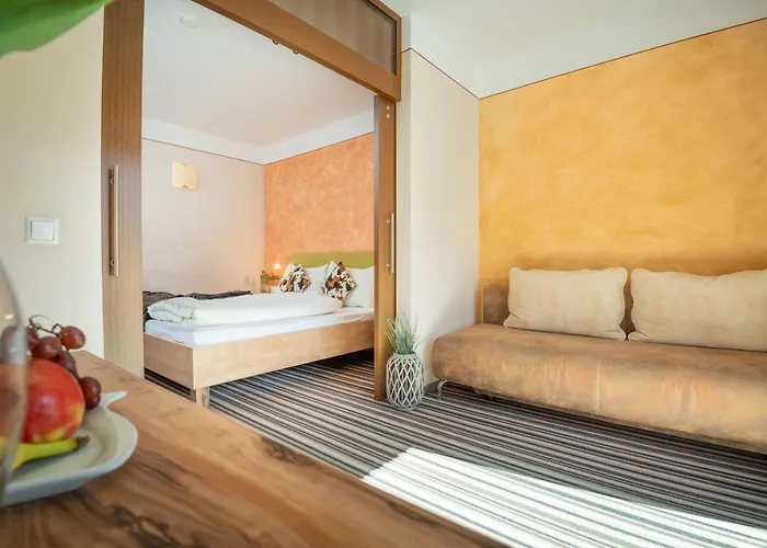 Pogoeriacherhof 라챈치오버뎀파커시