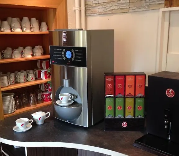 Pogoeriacherhof ホテル Latschach ober dem Faakersee